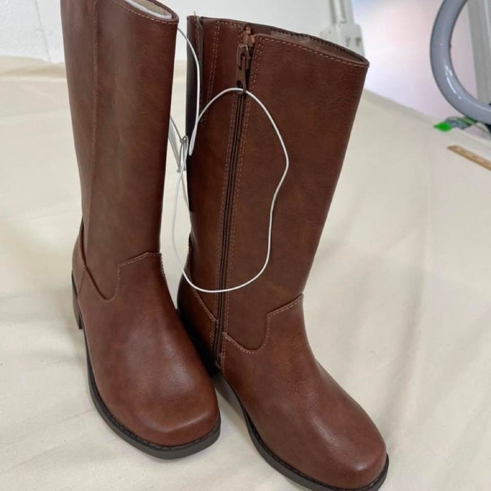 Brown knee-high boots with a block heel and side zipper